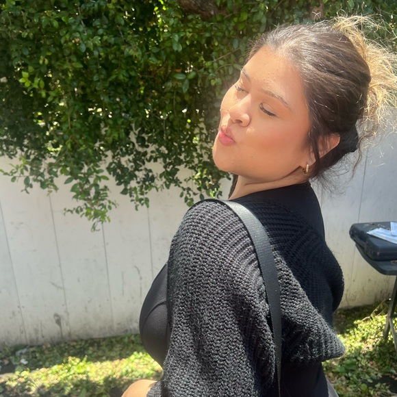 Meet your Posher, Erica - Picture 1 of 1